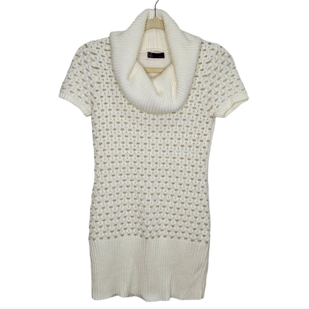 t/o Sweaters Turtleneck Short Sleeve Sweater White Accented with Gold Thread SML